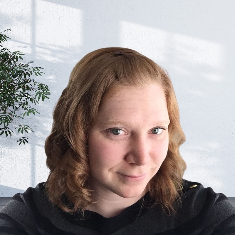 Kate Teza, company owner and website design